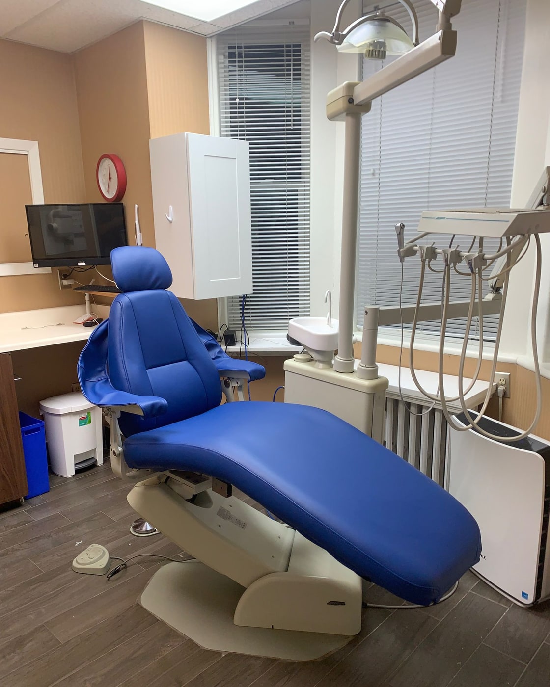 Dental chair after completed upholstery restoration
